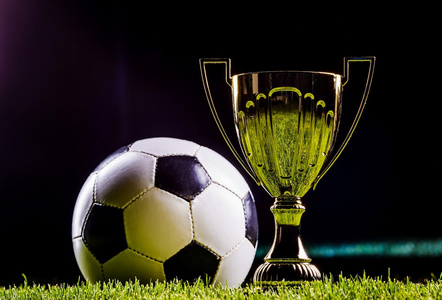 防守强度下 防守强度下