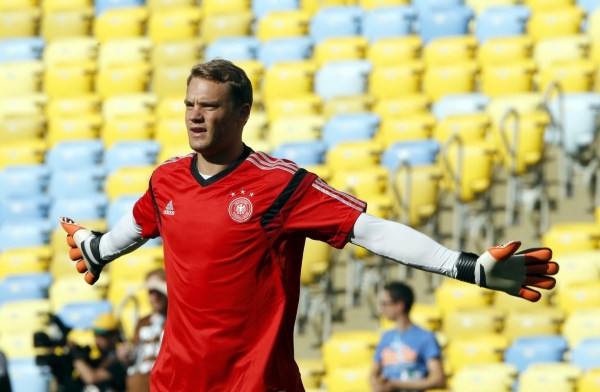 而这位女明 而这位女明